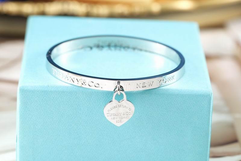 Tiffany&Co Bracelets 35